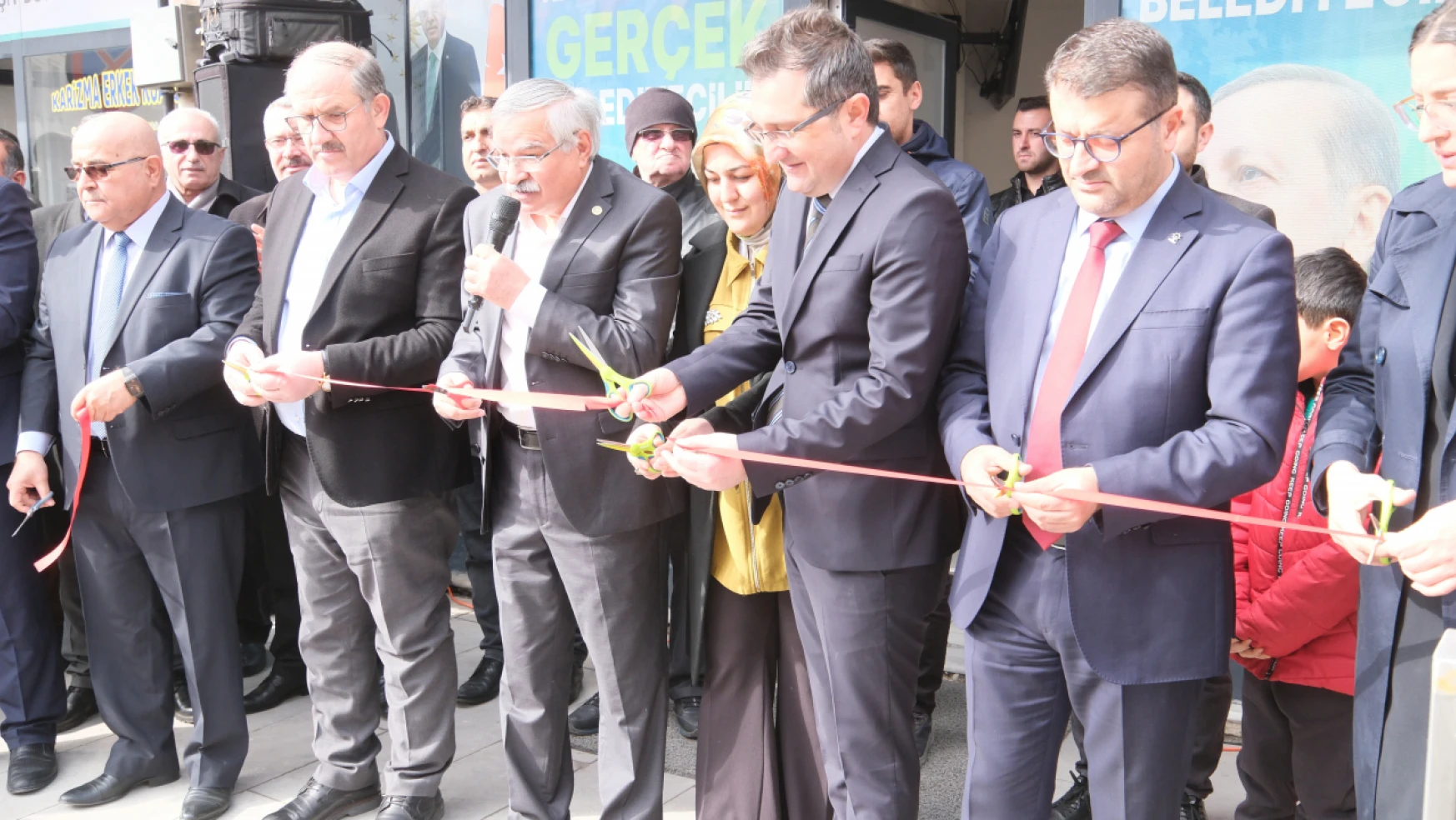 Karapınar'da AK Parti Seçim Koordinasyon Merkezi açıldı!