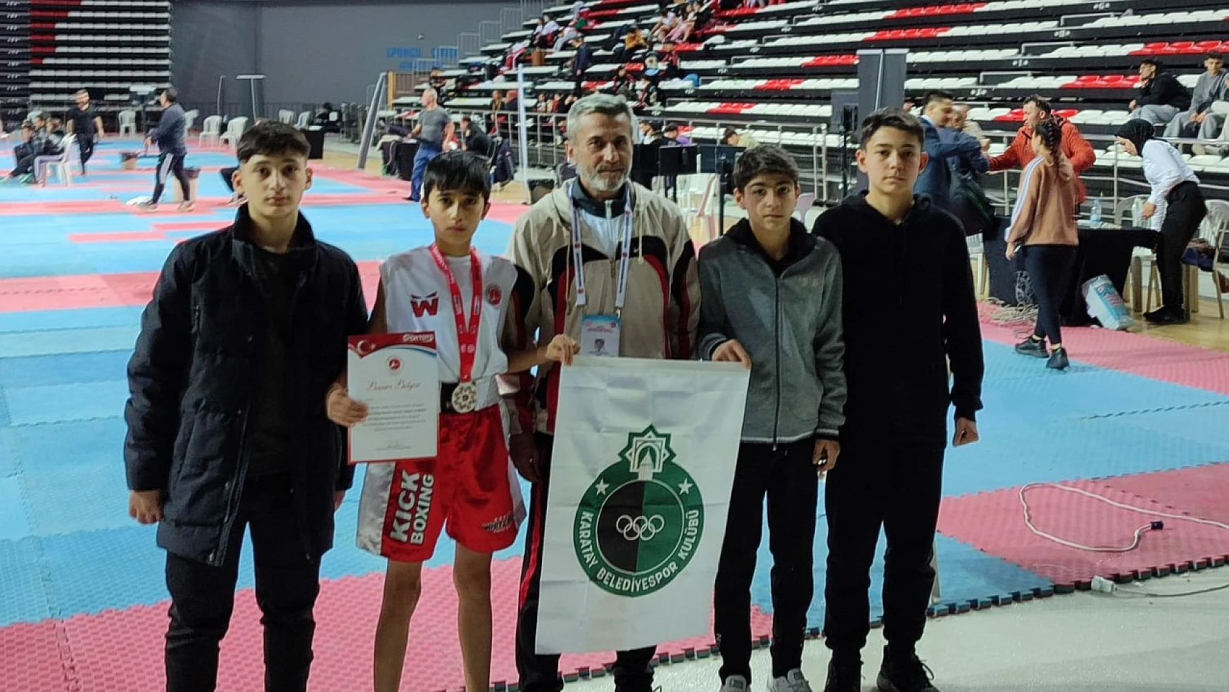 Karatay Belediyespor Kulübü: Kick Boks Takımı başarılarına başarı katıyor! Antalya'dan madalya ile döndüler!