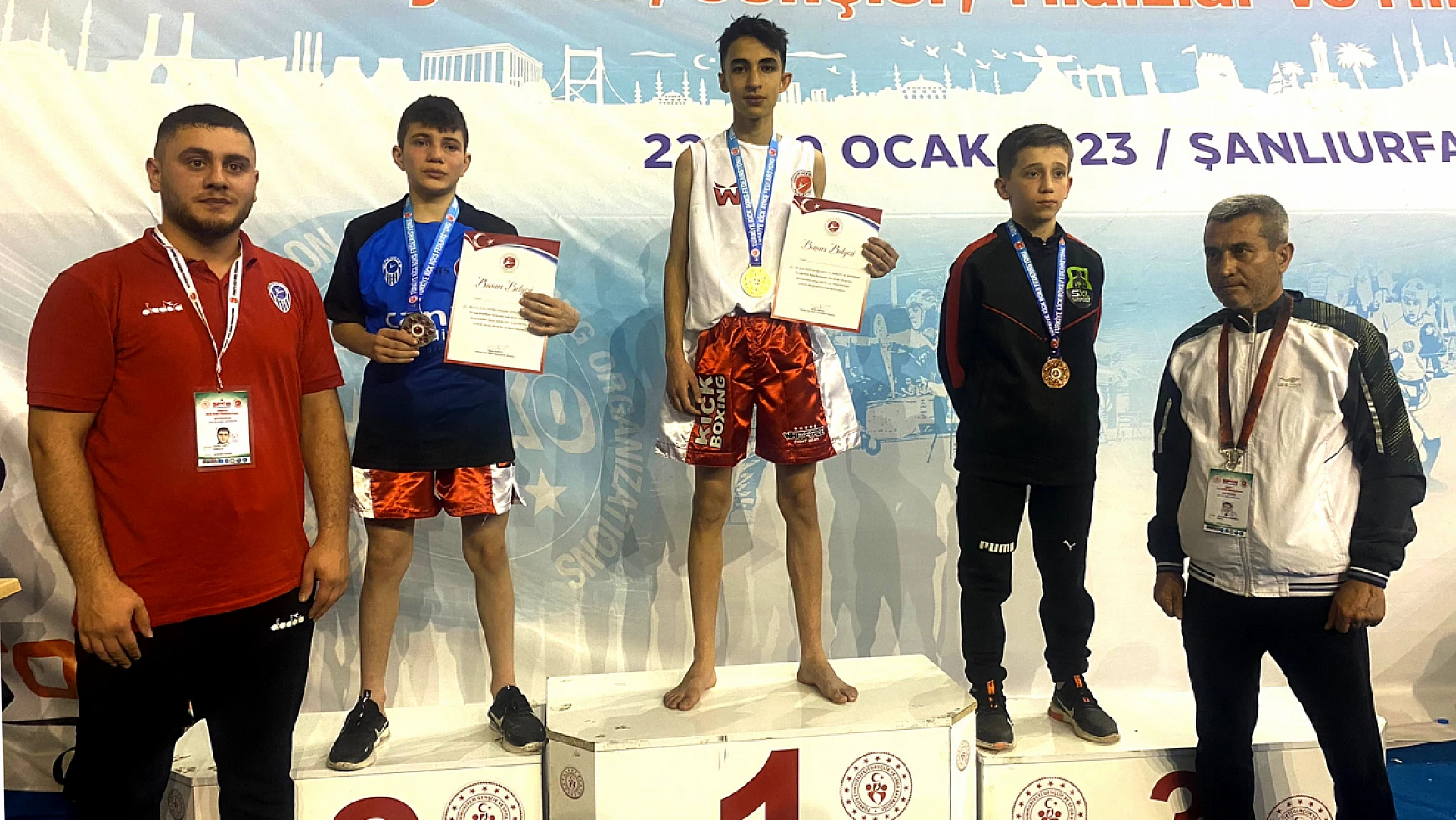 Karatay, Türkiye Kıck Boks Turnuvası'ndan 3 madalyayla döndü