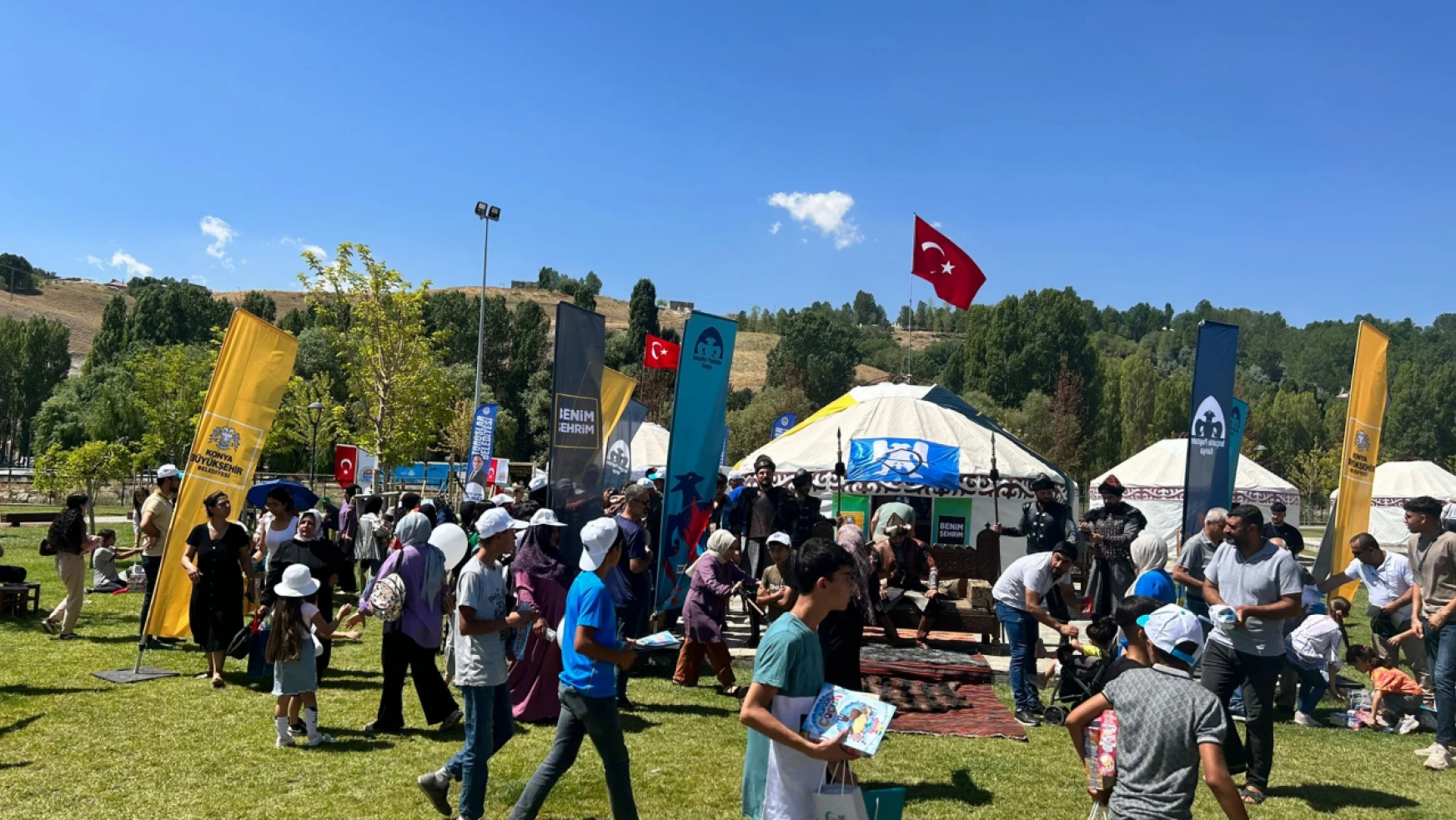 Konya Büyükşehir Malazgirt yıl dönümü coşkusuna eşlik ediyor