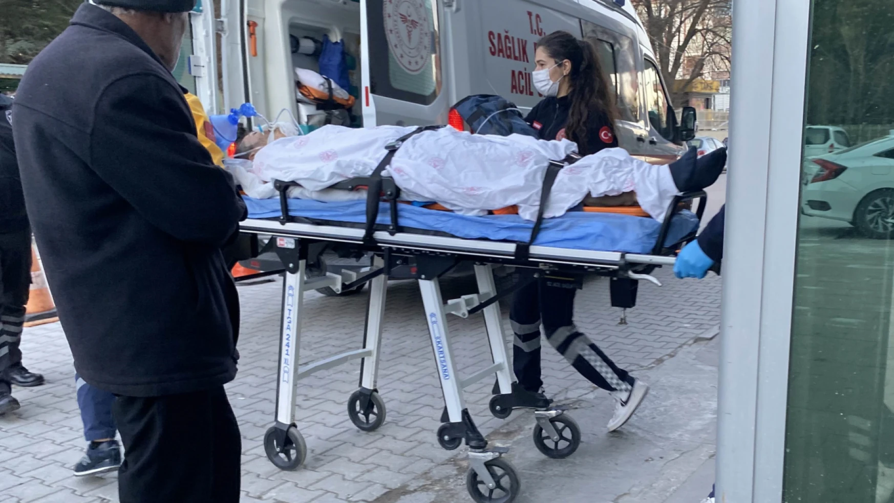 Konya'da bir  vatandaş attan düşerek yaralandı