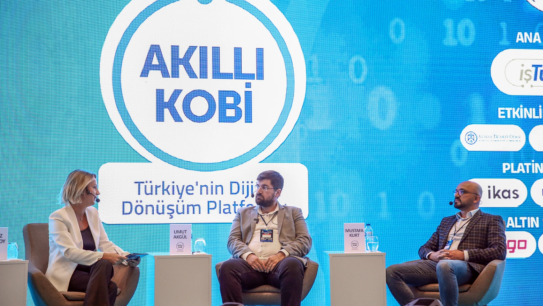 Konya'da dijitalleşme masaya yatırıldı