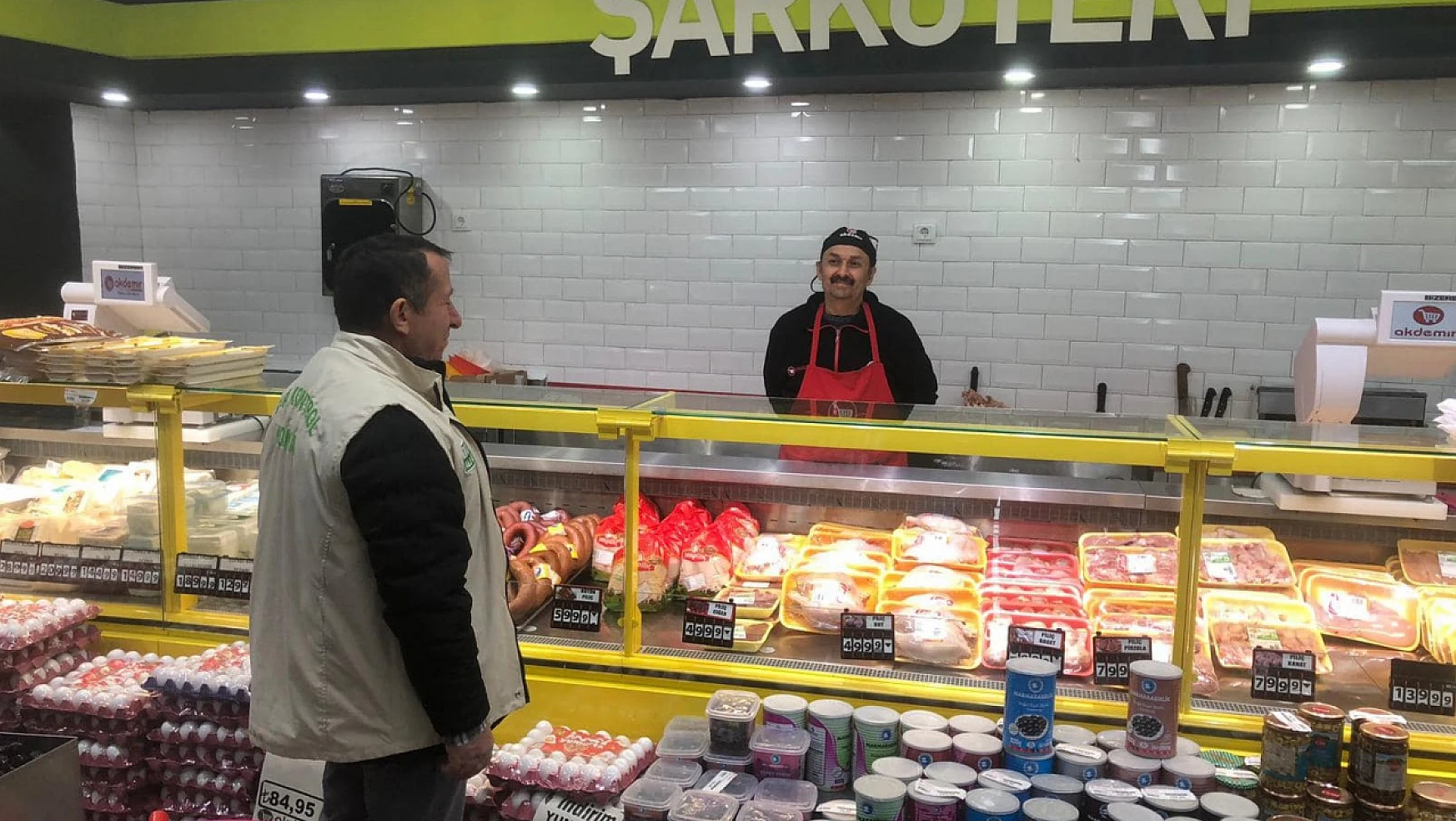 Konya'da gıda üretimi ve satışı yapılan işyerleri tek tek denetlendi!