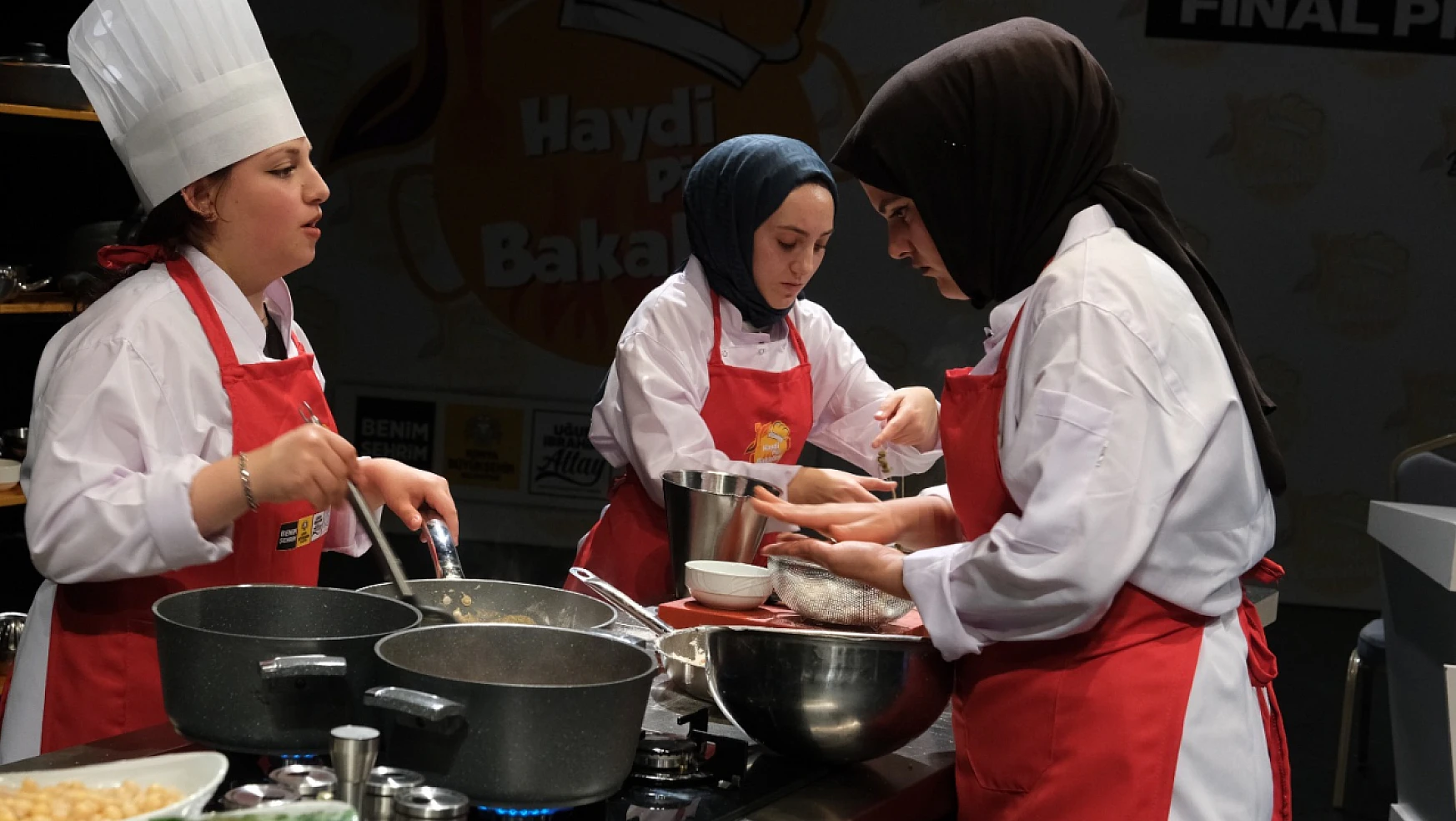 Konya'da 'Haydi pişir Bakalım' yarışmasının finali gerçekleştirildi