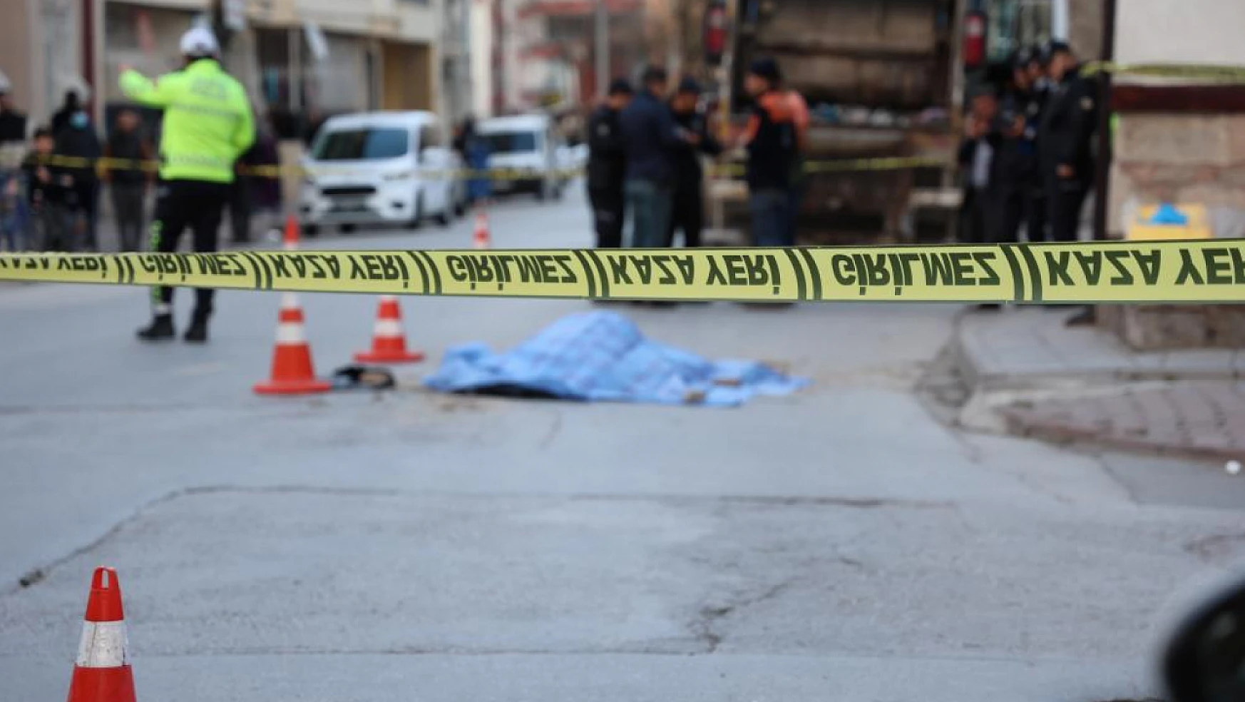 Konya'da iftar öncesi acı olay: Çöp kamyonunun çarptığı kadın yaşamını yitirdi!