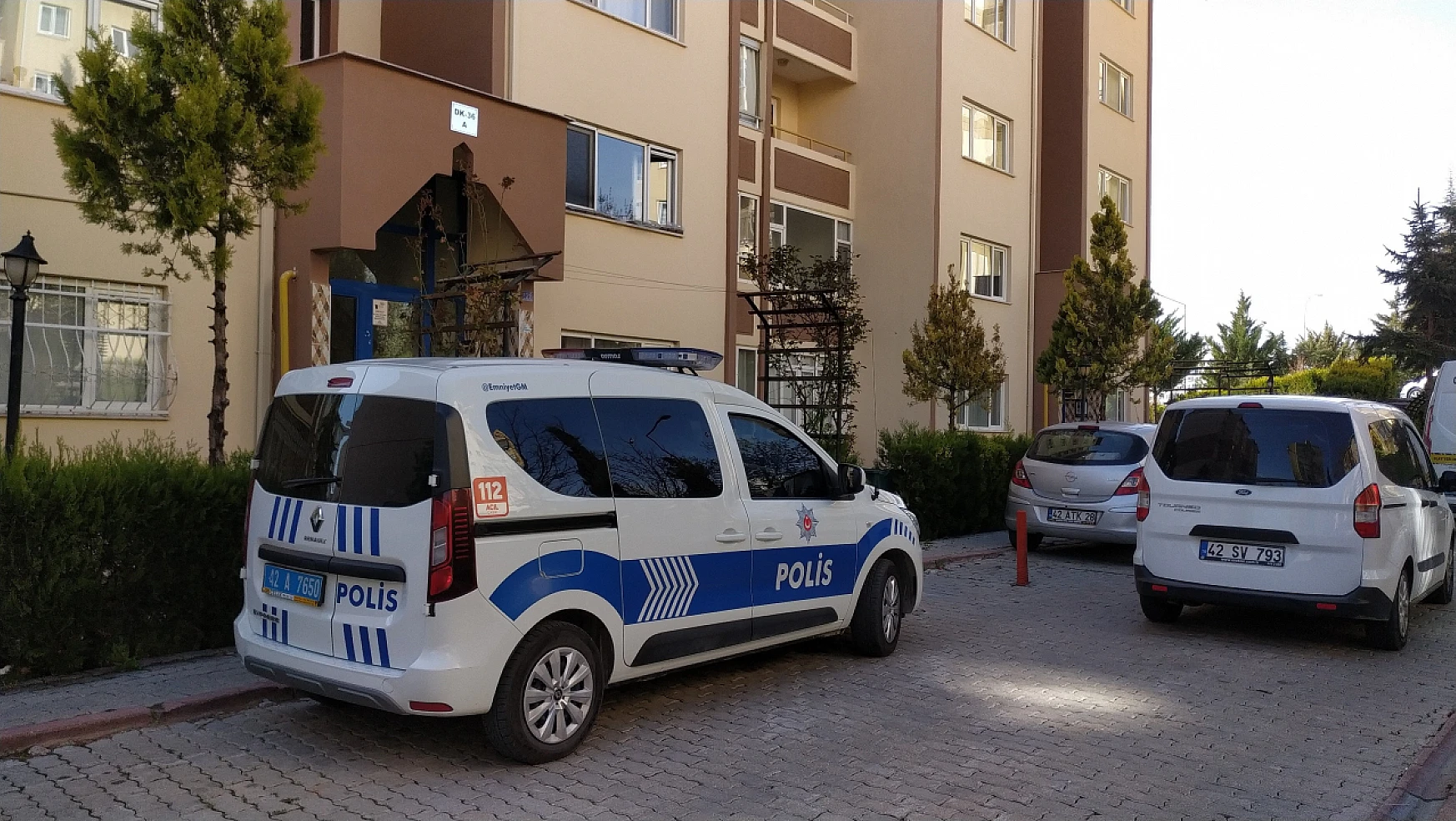 Konya'da karısını ve çocuklarını vuran emekli polis tutuklandı