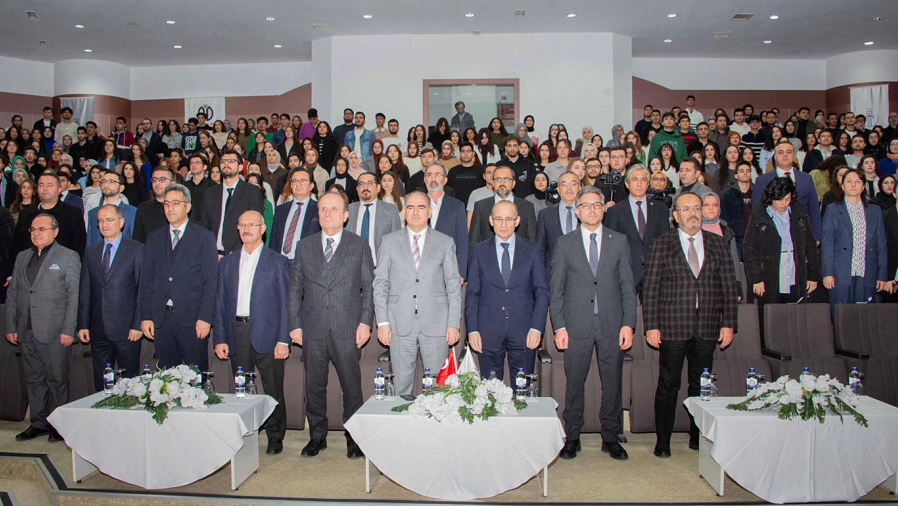 Konya'da Neden Yeni Anayasa konferansı yapıldı!