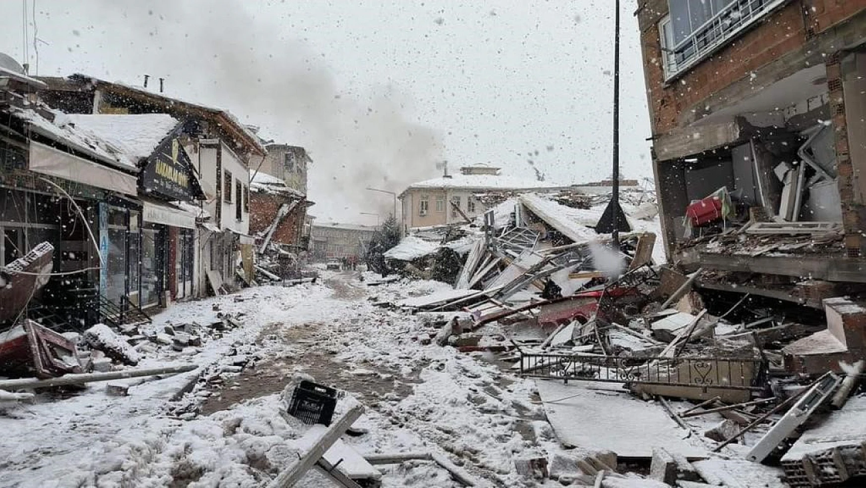 Konya'da o ilçe deprem bölgesindeki köyü 'kardeş köy' ilan etti