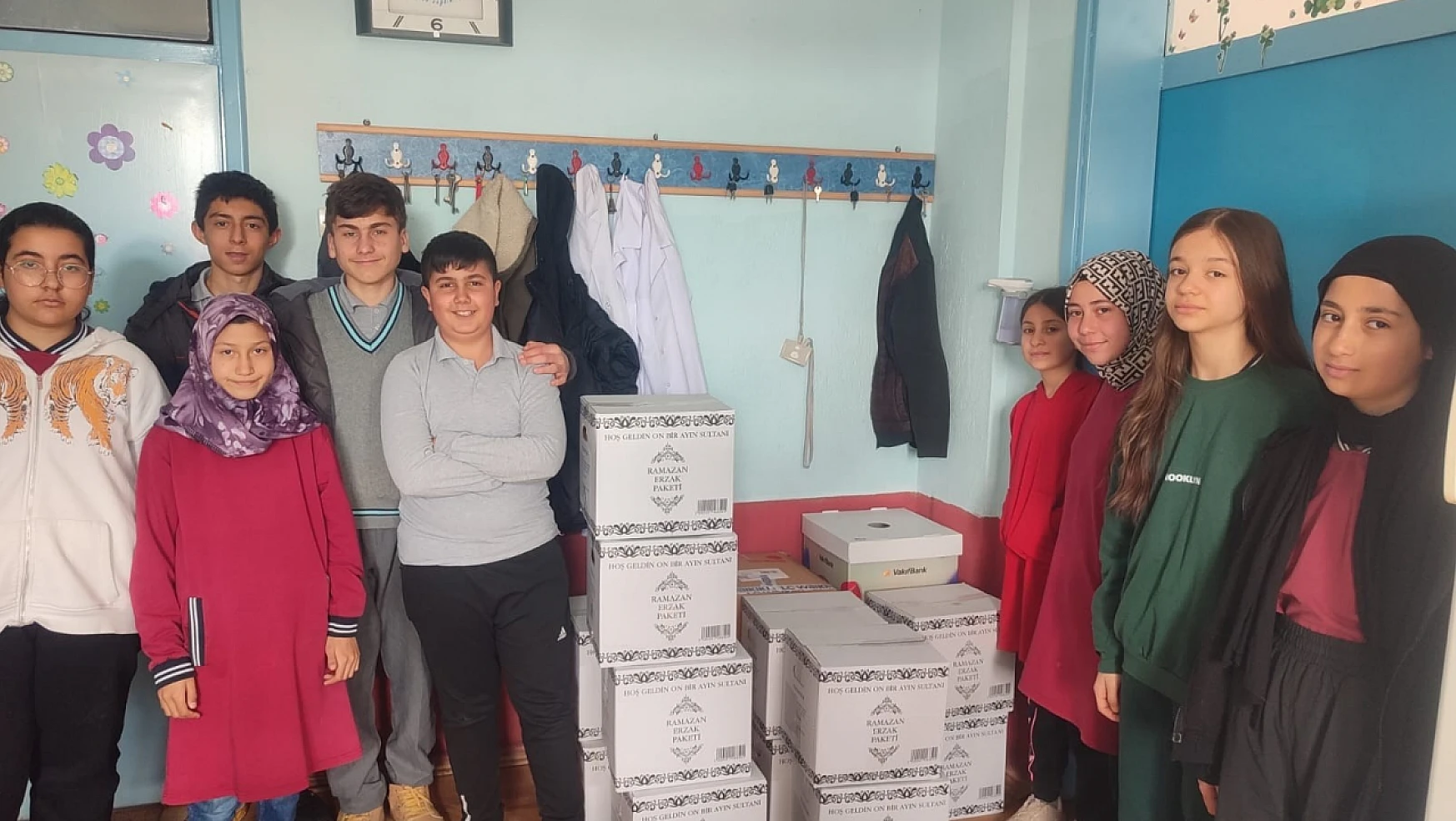 Konya'da öğrencilerden yardım kampanyası