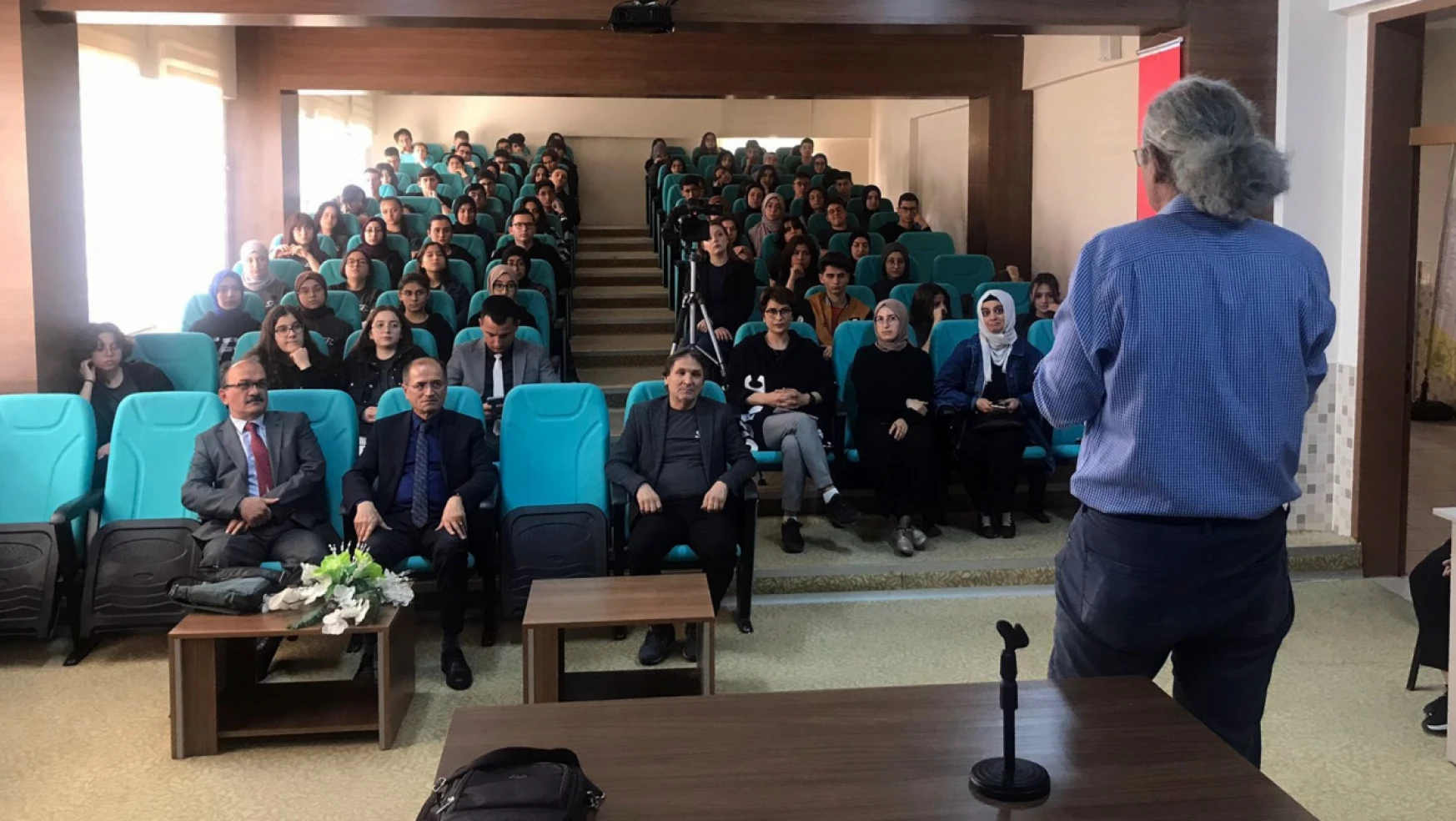 Konya'da 'Okur Yazar Buluşmaları' başladı