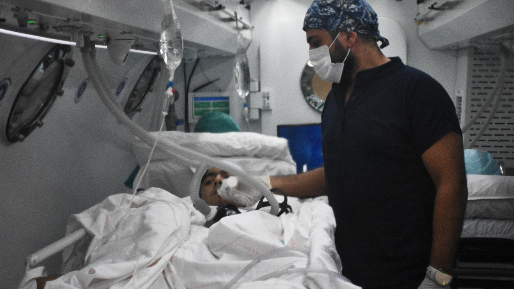 Konya'da tedavi altına alındı bacağının kesilmesinden kurtuldu