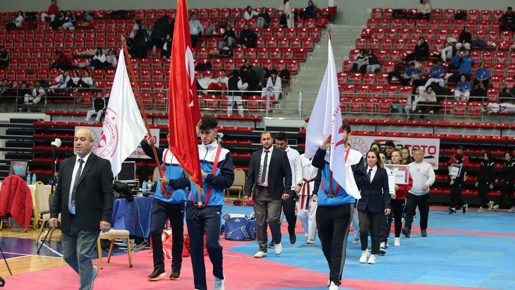 Konya'da Türkiye Kulüpler Tekvando Şampiyonası başladı!