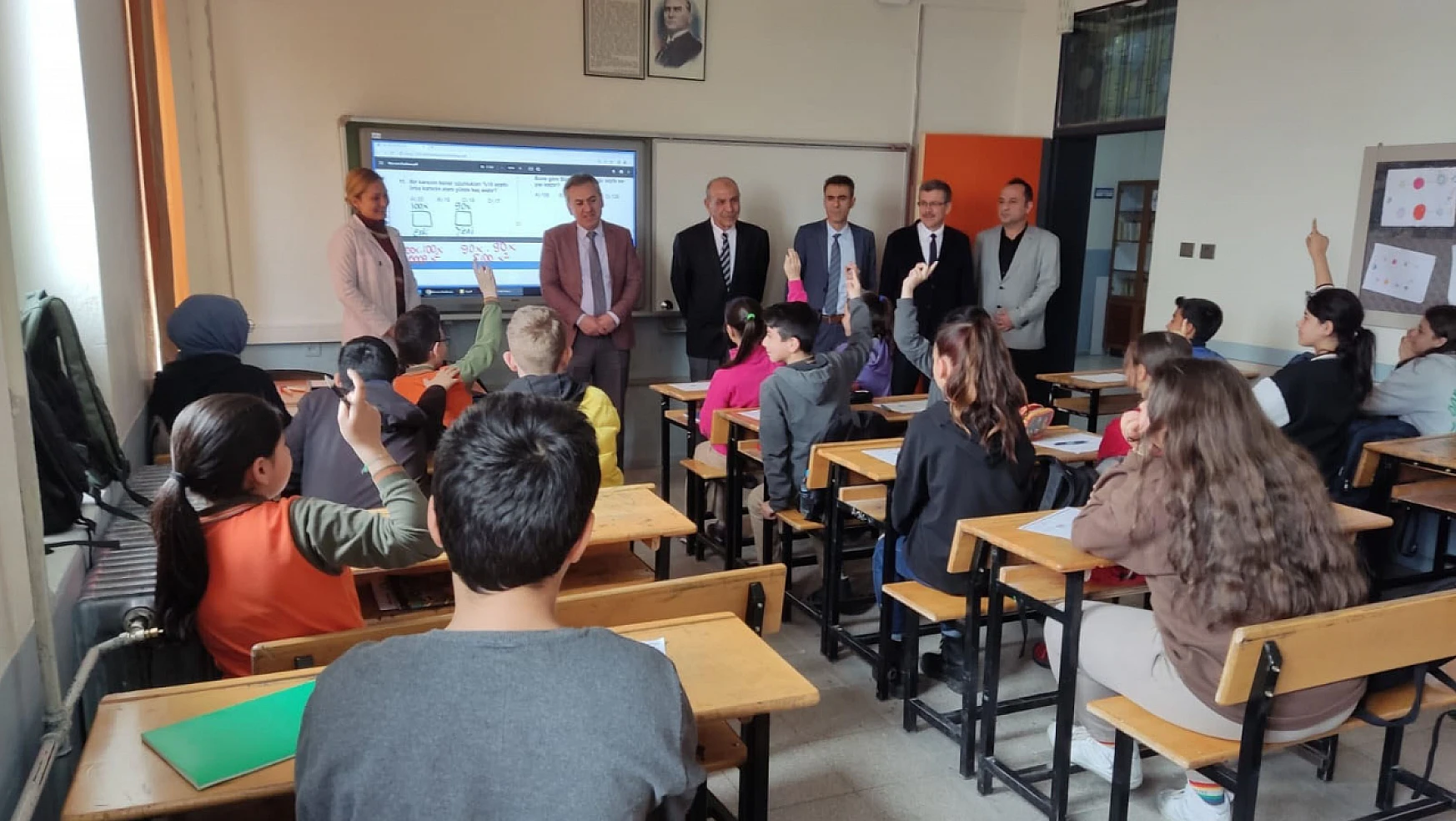 Konya Mem Müdürü Murat Yiğit Sarayönü'nde ki okullara ziyarette bulundu