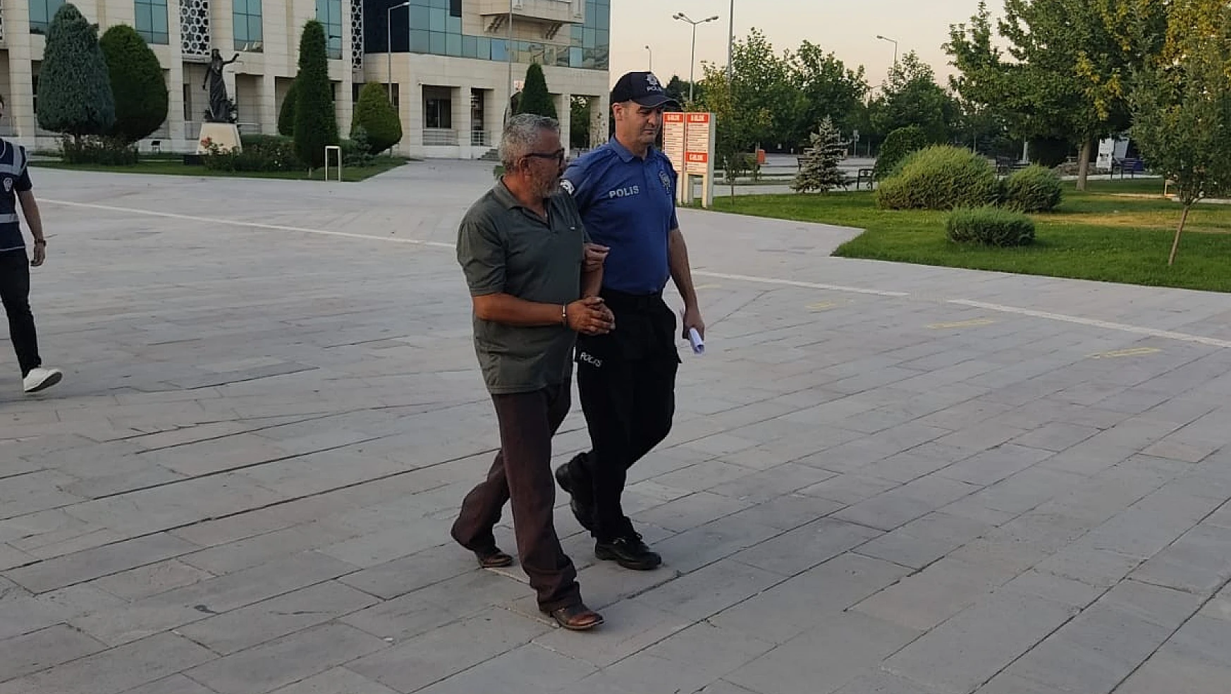Konya'da çevreye kimyasal atık atan 3 kişi tutuklandı