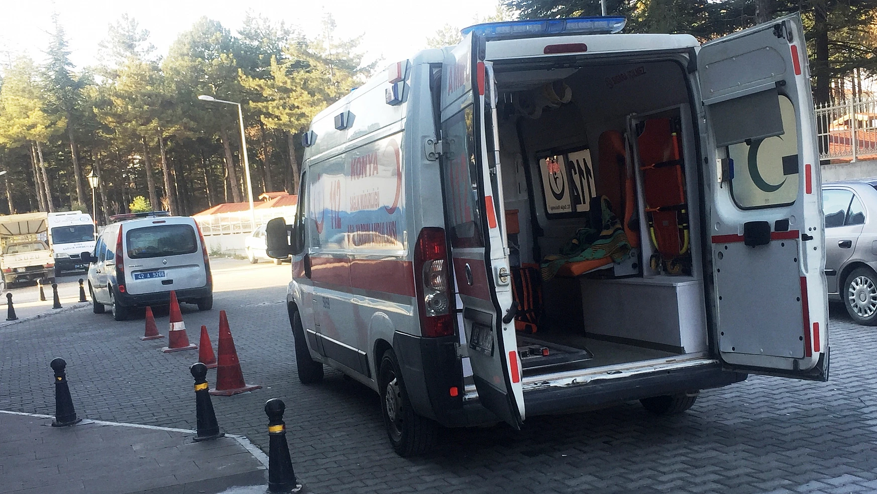 Konya'da İskeleden düşen işçi yaralandı
