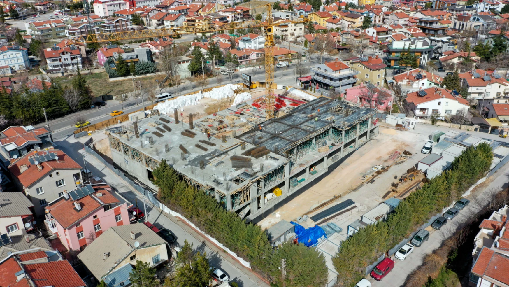 Meram Yaka sosyal tesisi inşaatı hızla yükseliyor
