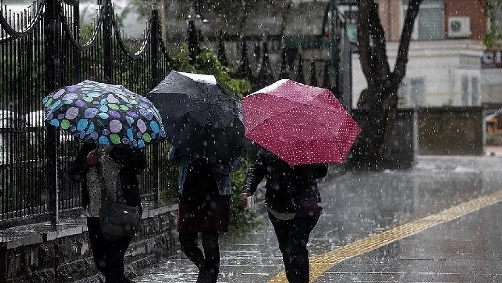 Meteorolji'den Konya için yağış uyarısı. Şemsiyelerinizi yanınızda taşıyın