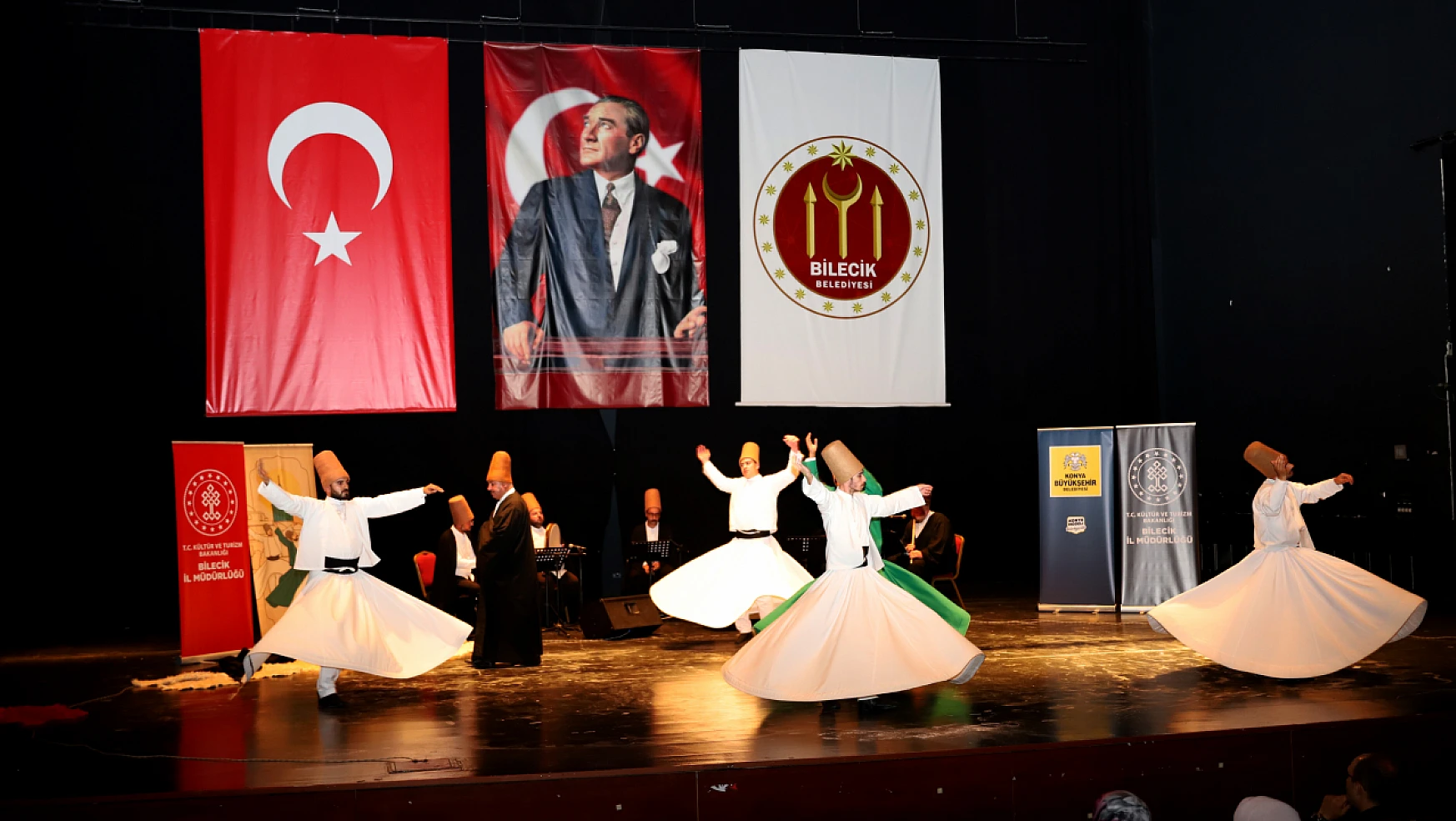Mevlana yılı Konya'dan ziyade farklı şehirlerde de kutlanacak