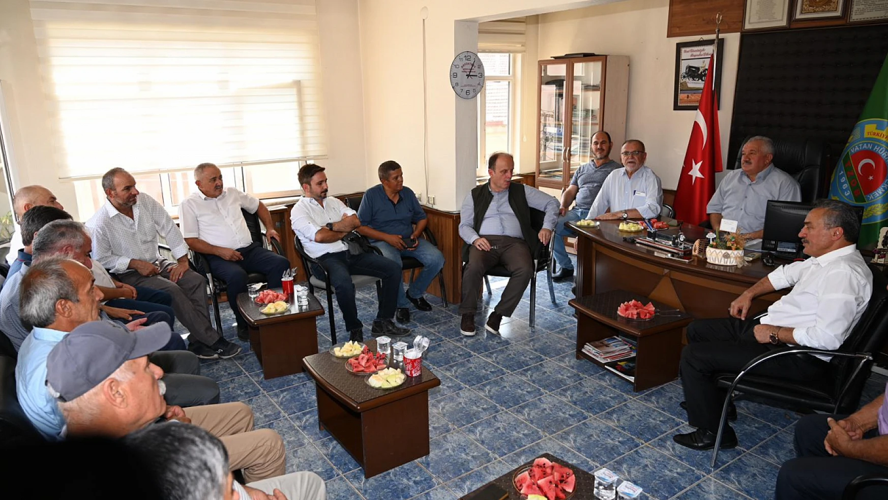 Milletvekili Baykan Seydişehir'de partililerle buluştu