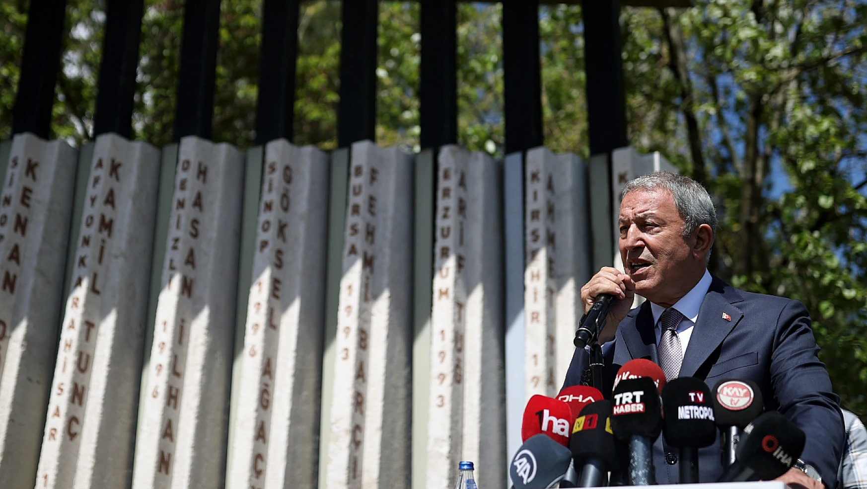 Milli Savunma Bakanı Akar'dan 'terörle mücadele' açıklaması: