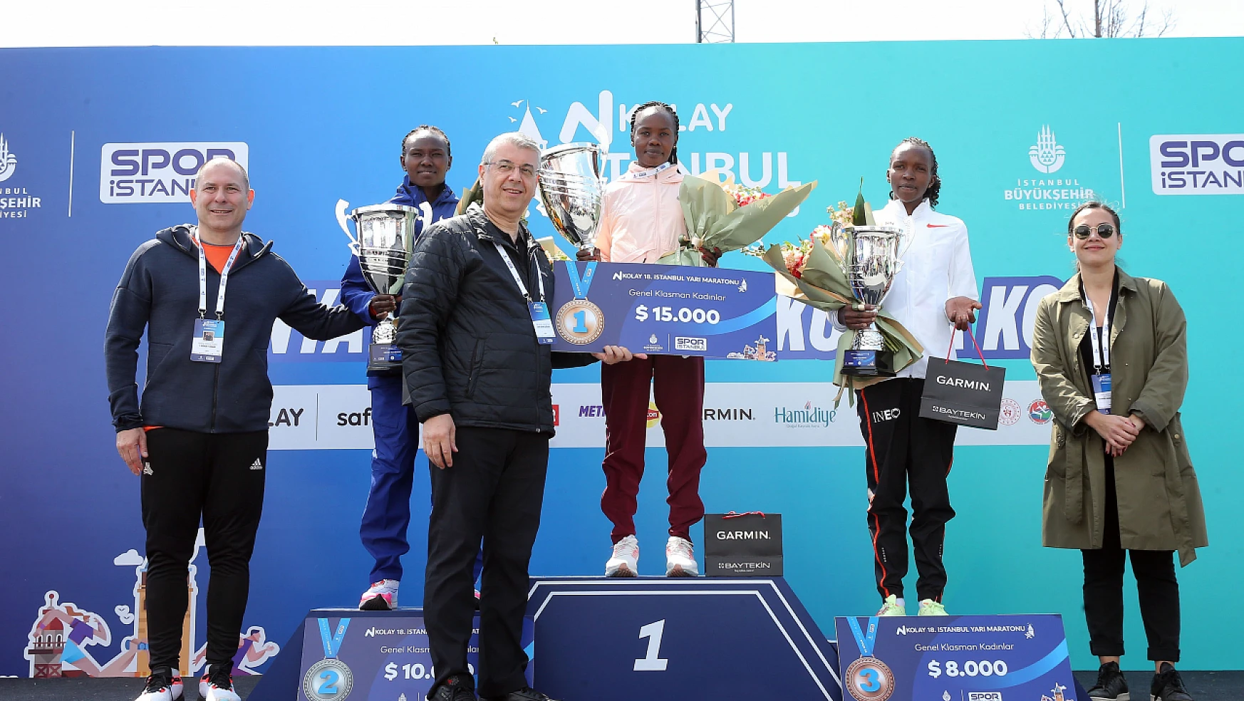 N Kolay Yarı Maratonu'nda ödüller sahiplerini buldu