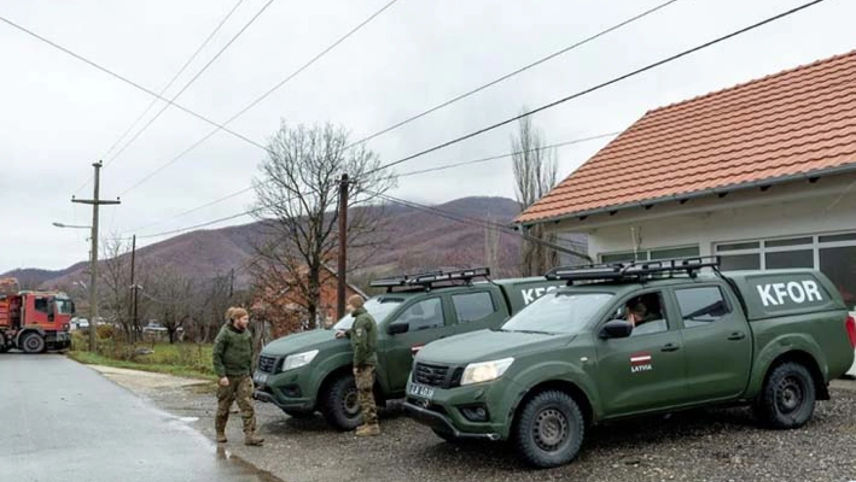 NATO'nun Kosova'daki Barış Gücü KFOR'dan 'silah sesleri' açıklaması