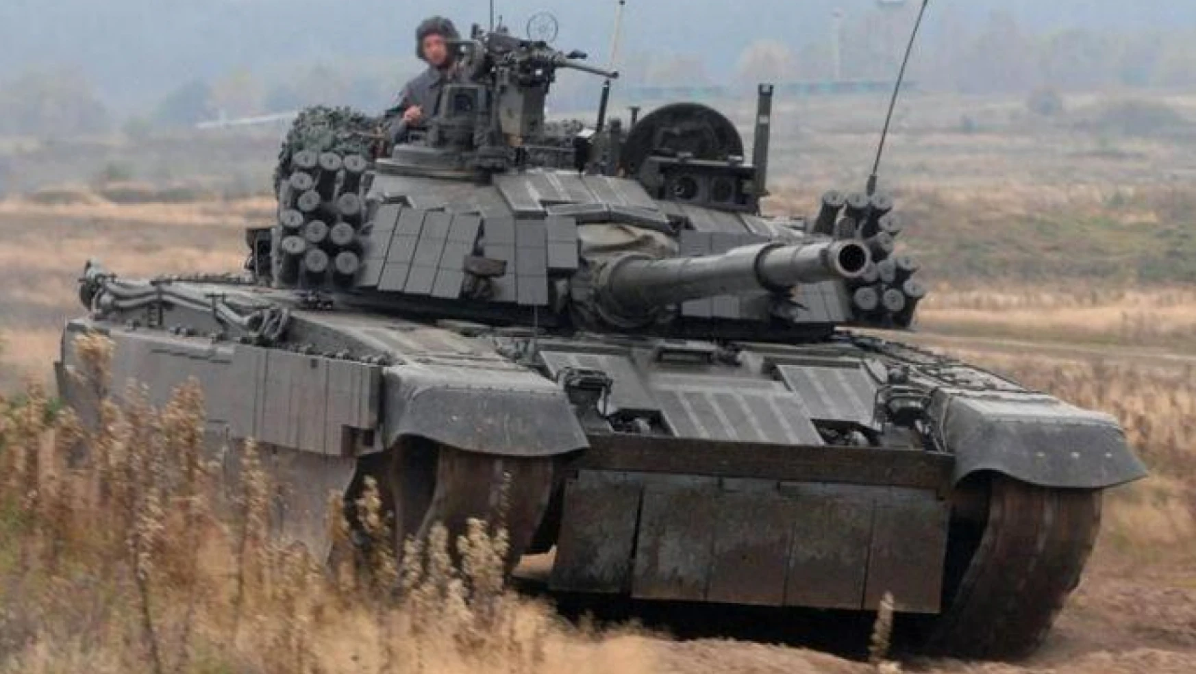 Polonya'dan Ukrayna'ya 60 tank daha!