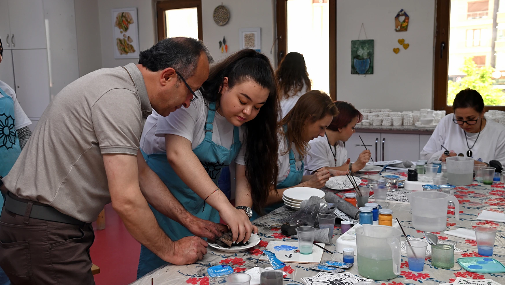 'Sanata Dönüşen Motifler' Projesi ile Türk kültürel mirası geleceğe taşınıyor