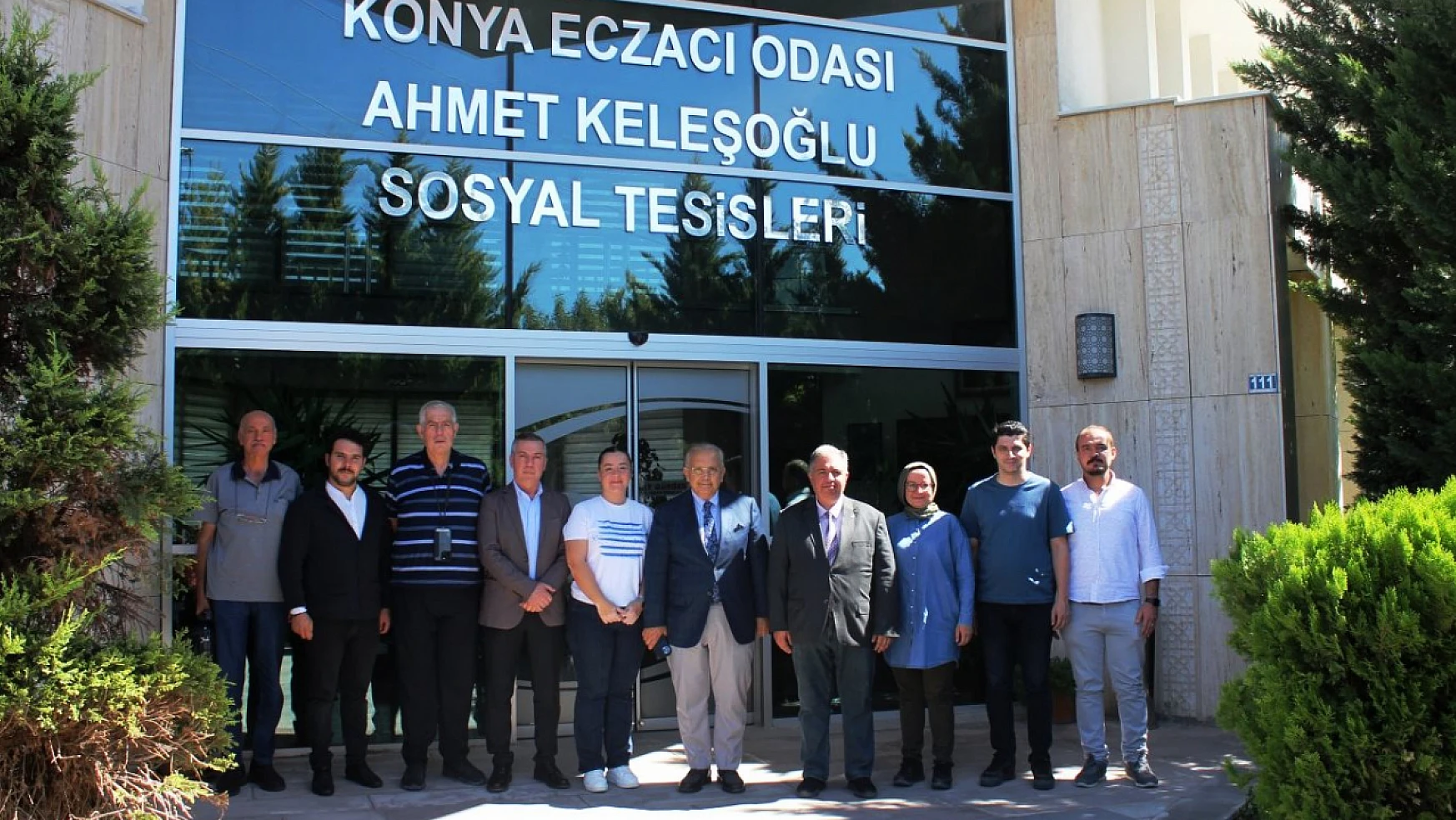 Selçuk Ecza'dan Konya Eczacı Odası Başkanı Koru'ya Hayırlı Olsun Ziyareti