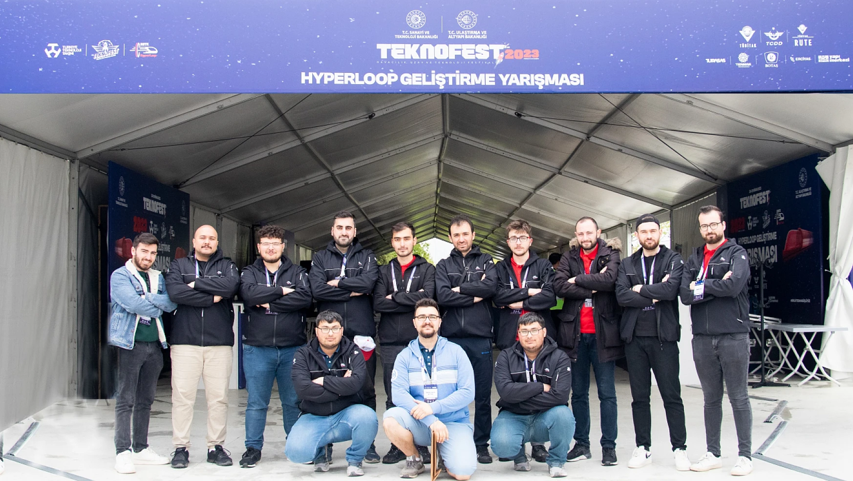 Selçuk Kapsül Hyperloop Takımı, TEKNOFEST'te birincilik ödülü kazandı