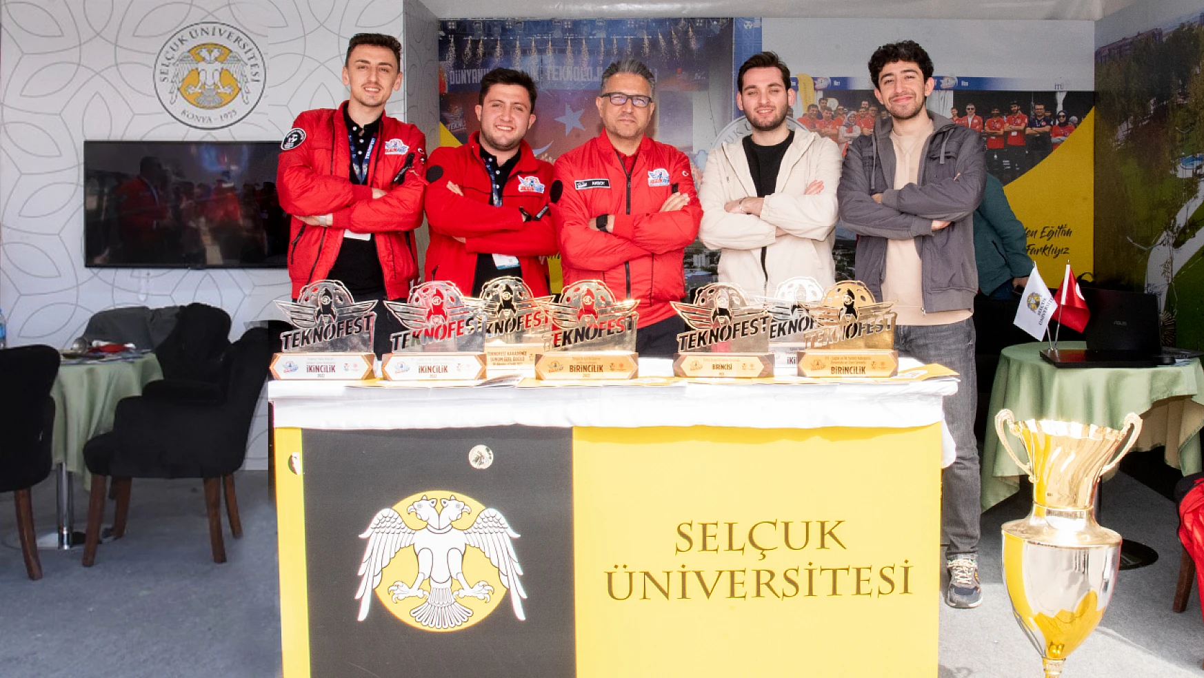Selçuk Üniversitesi KiDose Takımı, TEKONFEST'te 150 bin lira hibe kazandı