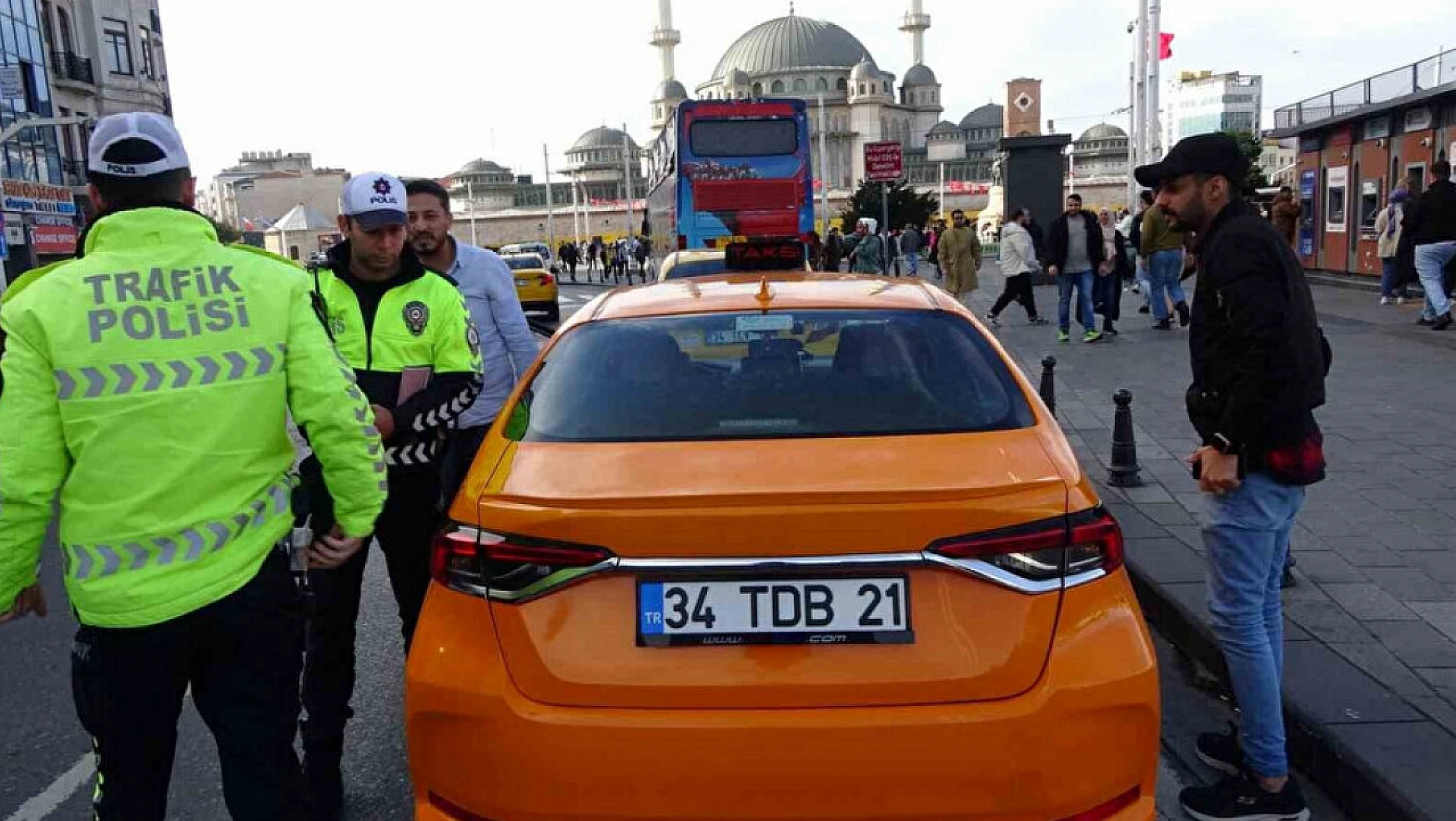 Ticari taksilere denetim: 39 bin 155 lira para cezası kesildi