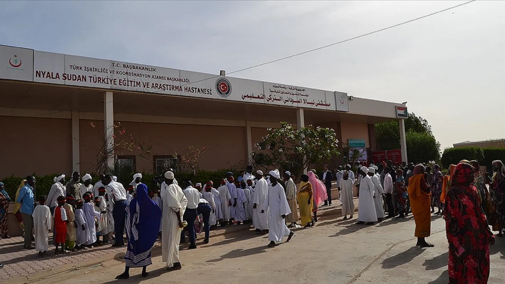 Türk hastanesi Sudan halkının yaralarını sarıyor