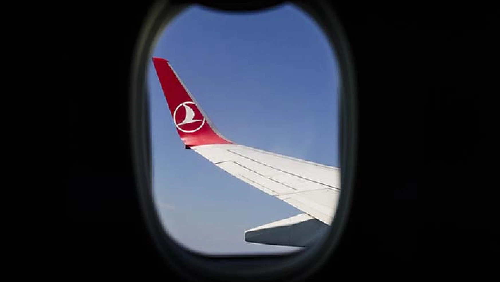 Türk Hava Yolları 2 bin 600 yeni kabin memuru ve 1.200 pilot alacak