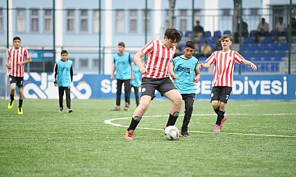 Selçuklu Belediyesi Ortaokullar Arası Futbol Turnuvası başladı