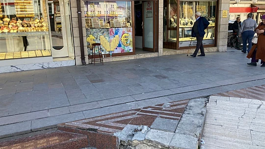 Konya'da kötü görüntü yaratan kaldırımlara tepki