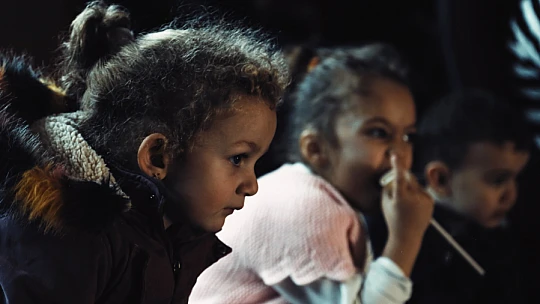 Konya'da perde depremzedeler için açıldı
