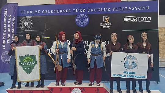 Meram Belediyespor'lu okçulardan Türkiye rekoru