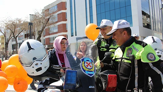 Konya Zafer Meydanı'nda neşeli bir gün