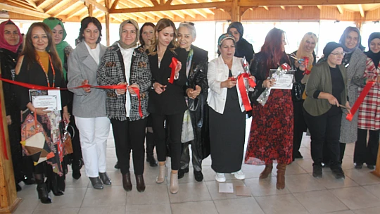 Beyşehir'de 'Kadın gözüyle, kadına dair' adlı fotoğraf yarışması