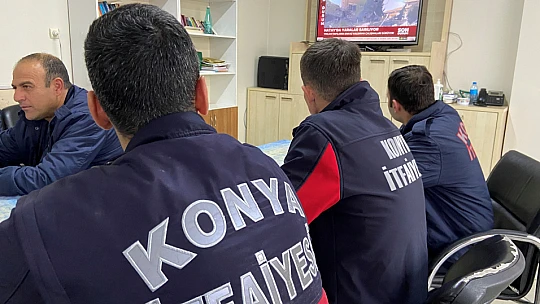 Enkaz altından 168 kişiyi kurtaran Konya itfaiye ekiplerinin bir kısmı döndü
