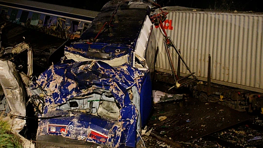 Tren kazası 32 ölü 85 yaralı