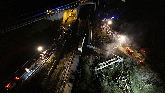 Tren kazası 32 ölü 85 yaralı