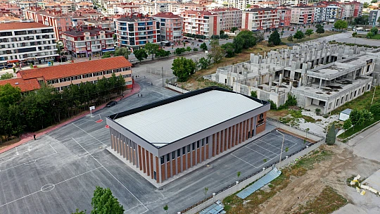 Çimenlik kapalı spor salonu Konya'da hizmete açılıyor