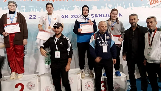 Karatay, Türkiye Kıck Boks Turnuvası'ndan 3 madalyayla döndü