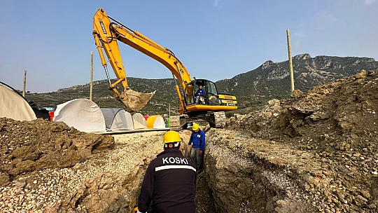 Konya Büyükşehir Hatay'da Su ve Kanalizasyon Şebekesini Ayağa Kaldırmak İçin Çalışıyor