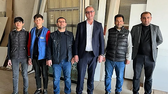 Başkan Konak'tan Esnafa Teşekkür Ziyareti