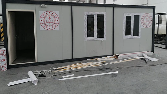 Konya Meslek Liseliler azimle çalışmaya devam ediyor