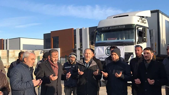 Fatih Gençlik Vakfın'dan depremzedelere konteyner yardımı