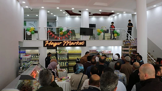 Konya'daki bu dernek gençlere eğitim veriyor